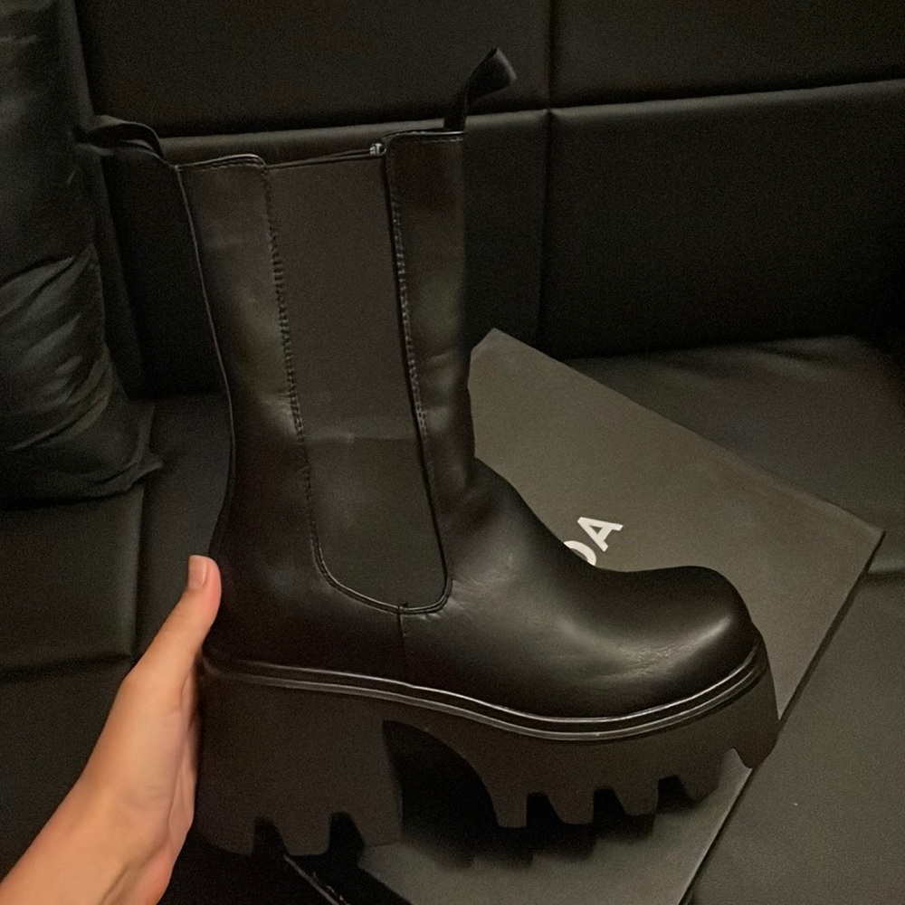 Lamoda black calf boots size 11!